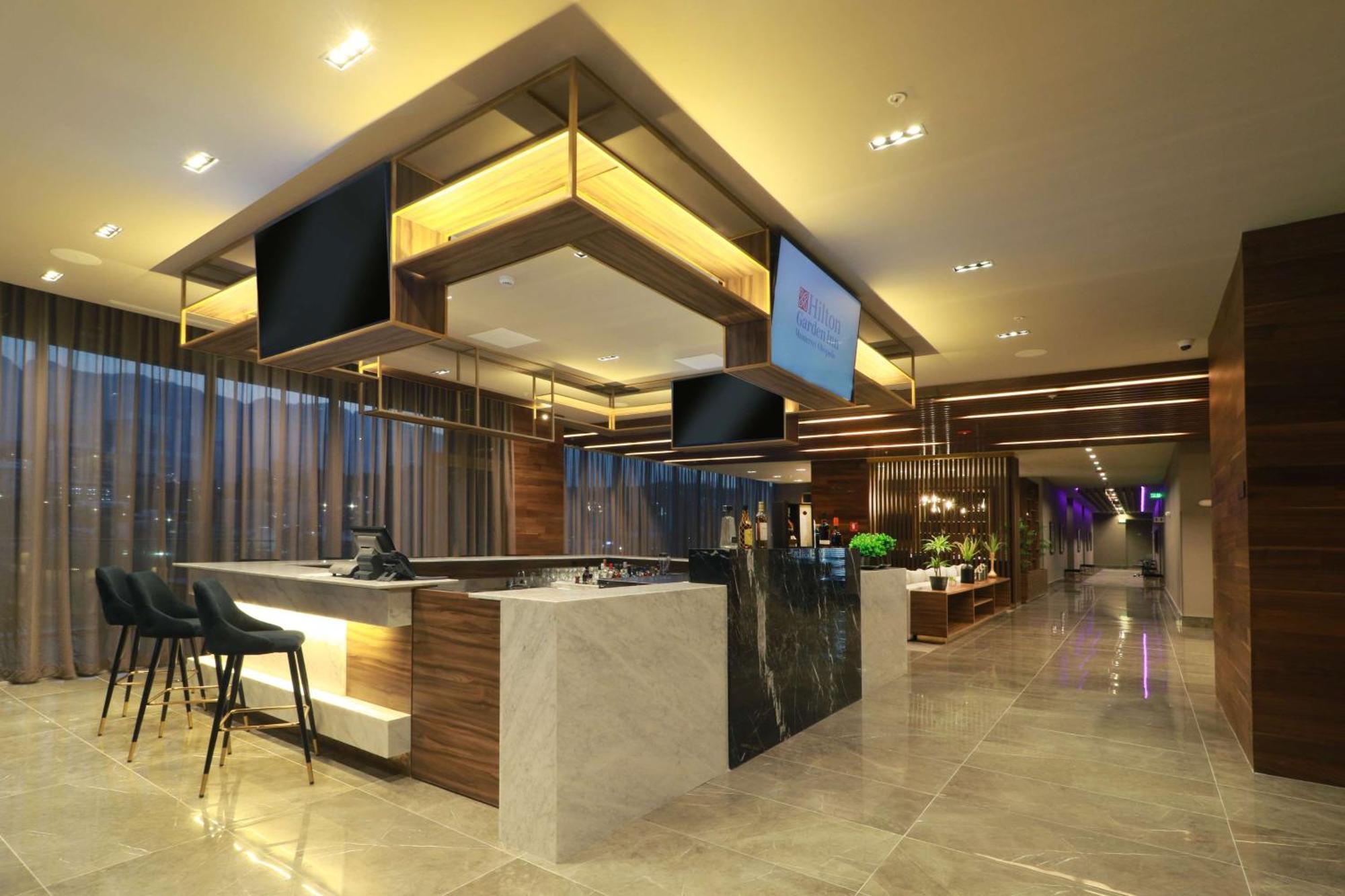 Hilton Garden Inn Monterrey Obispado Exterior foto